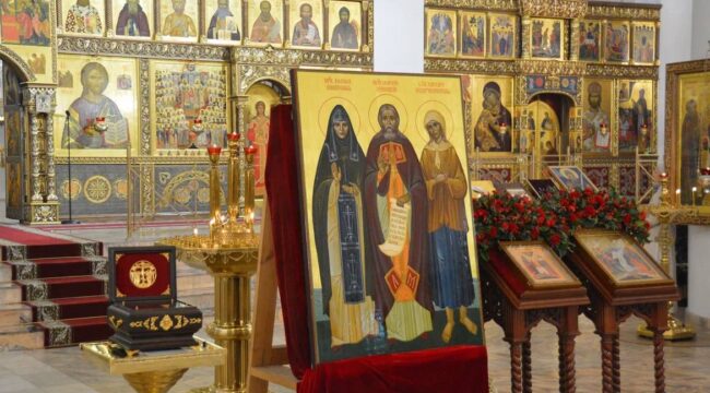 Икону Уфимских святых передали в храм Собора Московских святых в Бибиреве