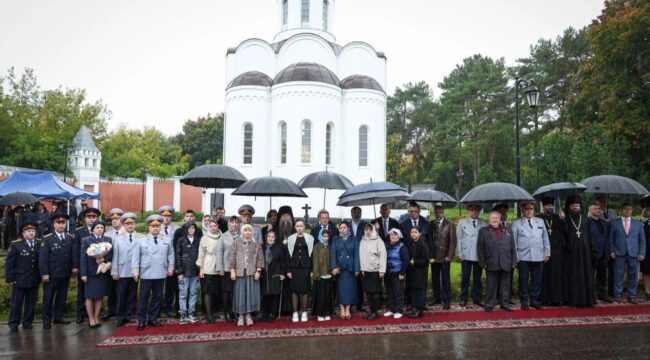 В Николо-Угрешском монастыре почтили память сотрудников УИС, погибших при исполнении служебных обязанностей