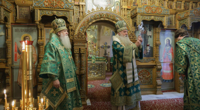 В Высоцком ставропигиальном монастыре отметили 35-летие возобновления монашеской жизни