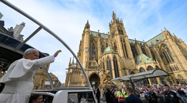 Четвертый день визита Папы Льва XIV во Францию: краткий обзор
