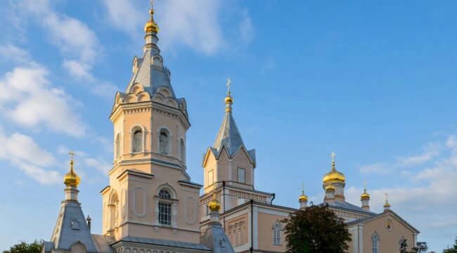 МИД РФ: Киев почти ежедневно задерживает священников УПЦ