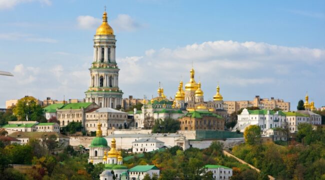 МИД РФ пообещал следить за ситуацией вокруг святынь Киево-Печерской лавры