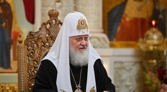 Патриарх Кирилл проголосовал на выборах в Госдуму