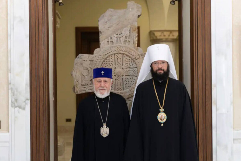 Митрополит Антоний встретился с Католикосом всех армян Гарегином II