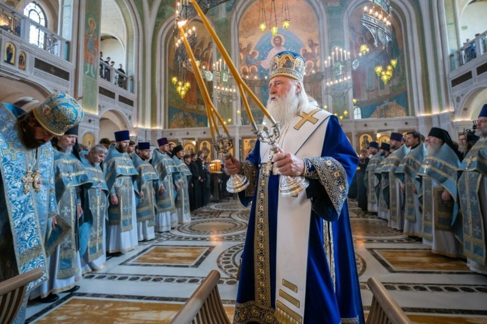 Митрополит Каширский Феогност возглавил торжества в Сретенском монастыре