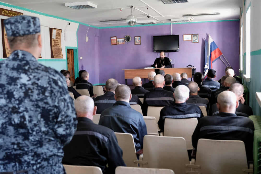 Глава Синодального отдела по тюремному служению посетил колонии Ямало-Ненецкого автономного округа
