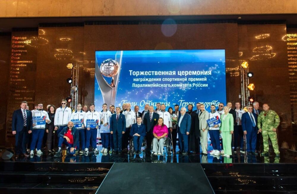 Московский священник благословил участников премии «Герои Отчизны