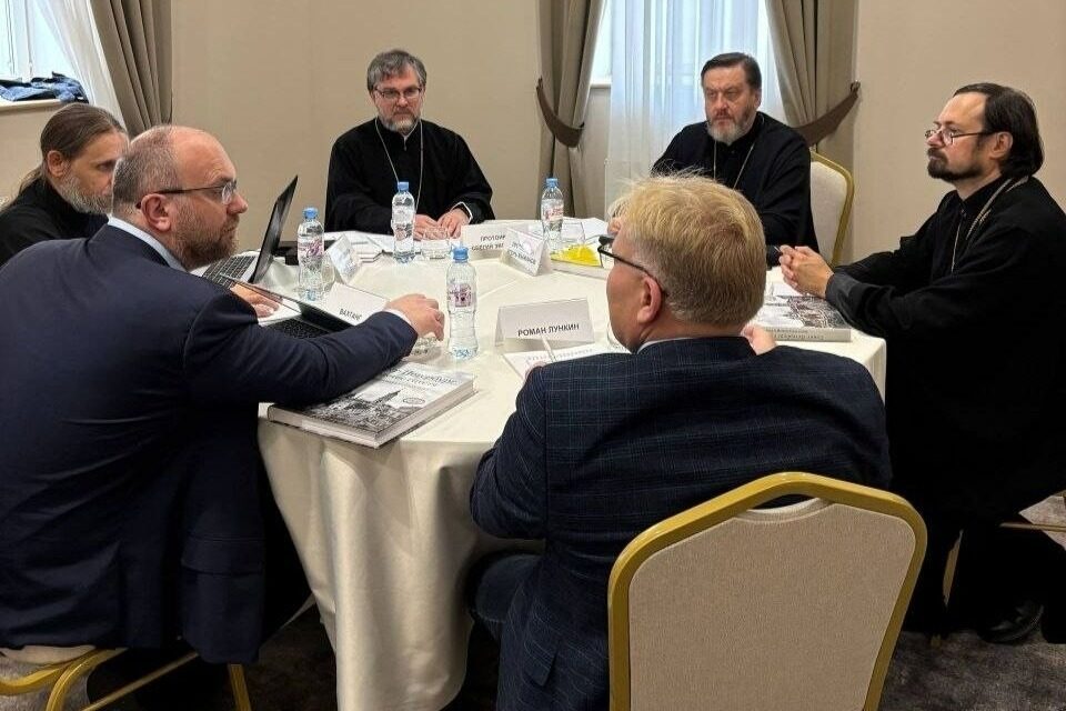 В Санкт-Петербурге обсудили планы рабочей группы «Религии» форума «Петербургский диалог»
