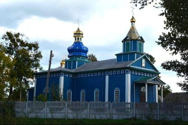 В Черкасской области рейдерски захвачен старинный храм Украинской Православной Церкви