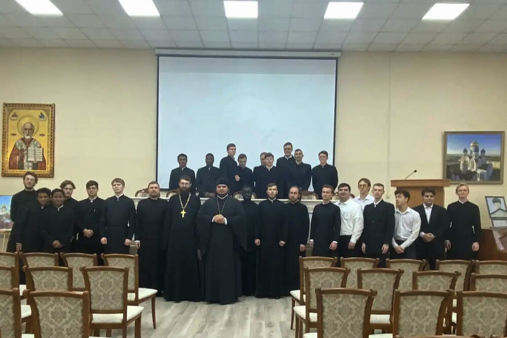 Представитель Издательского Совета провел встречи со студентами Коломенской и Николо-Угрешской духовных семинарий