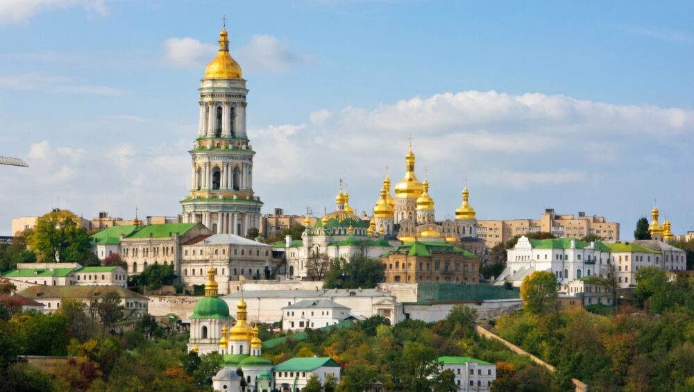 МИД РФ пообещал следить за ситуацией вокруг святынь Киево-Печерской лавры