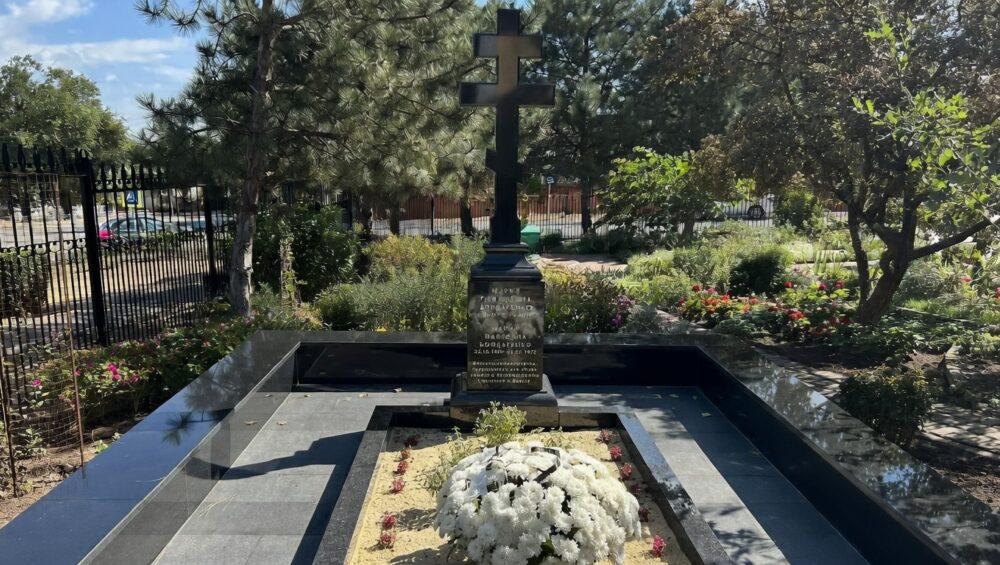 На месте первого погребения свидетелей явления Христа в Элисте может появиться часовня