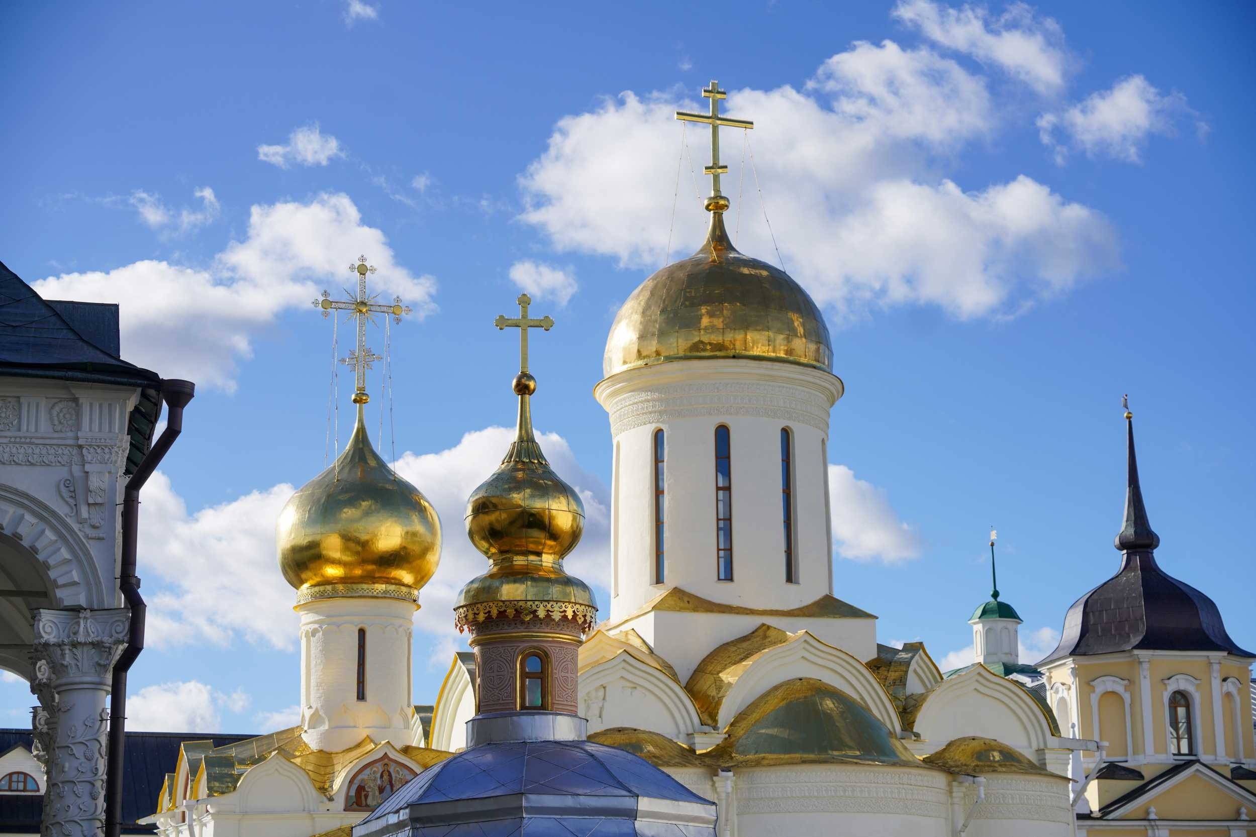 Патриарх Кирилл возглавил Литургию в Троице-Сергиевой лавре в день памяти преподобного Сергия Радонежского