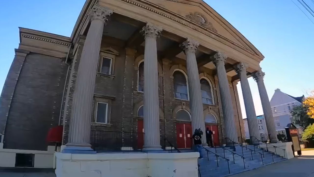 Историческая церковь в Кливленде, связанная с движением за гражданские права, получила грант в 750 тысяч долларов: «Божий дар»
