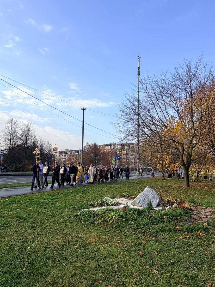 В Куркине будут ежемесячно совершать крестные ходы к месту строительства храма Архангела Михаила