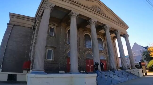 Историческая церковь в Кливленде, связанная с движением за гражданские права, получила грант в 750 тысяч долларов: «Божий дар»