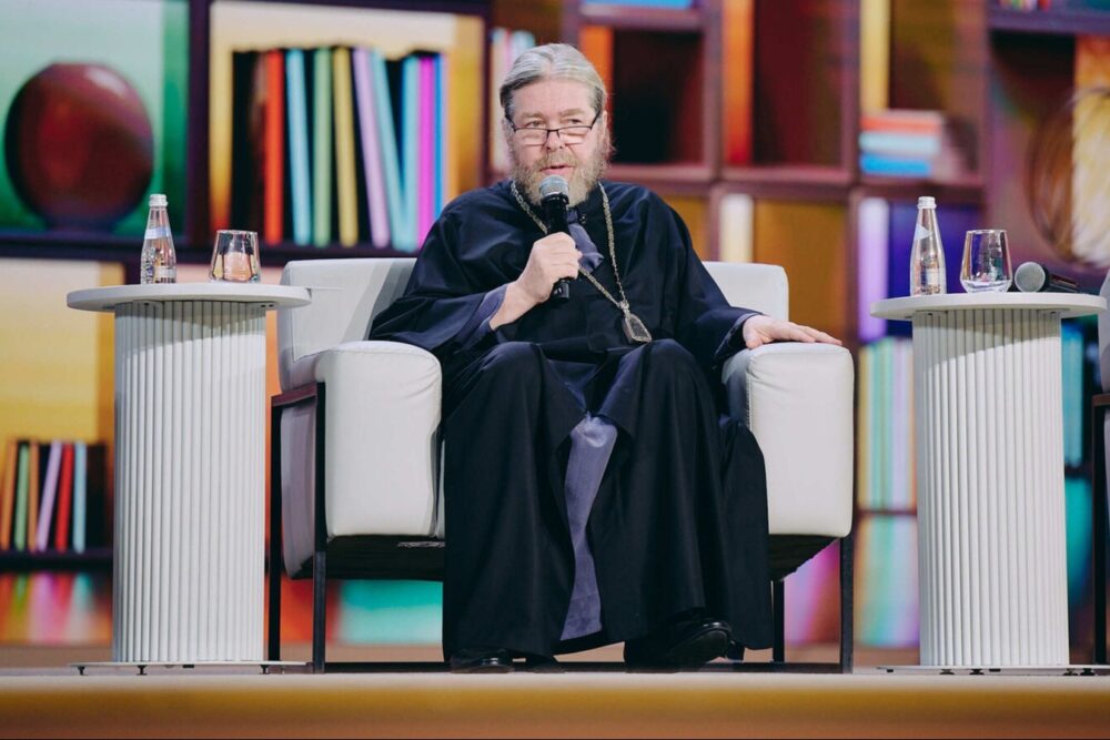 В программу «Разговоров о важном» включили ролики о выдающихся россиянах и героях Отечества