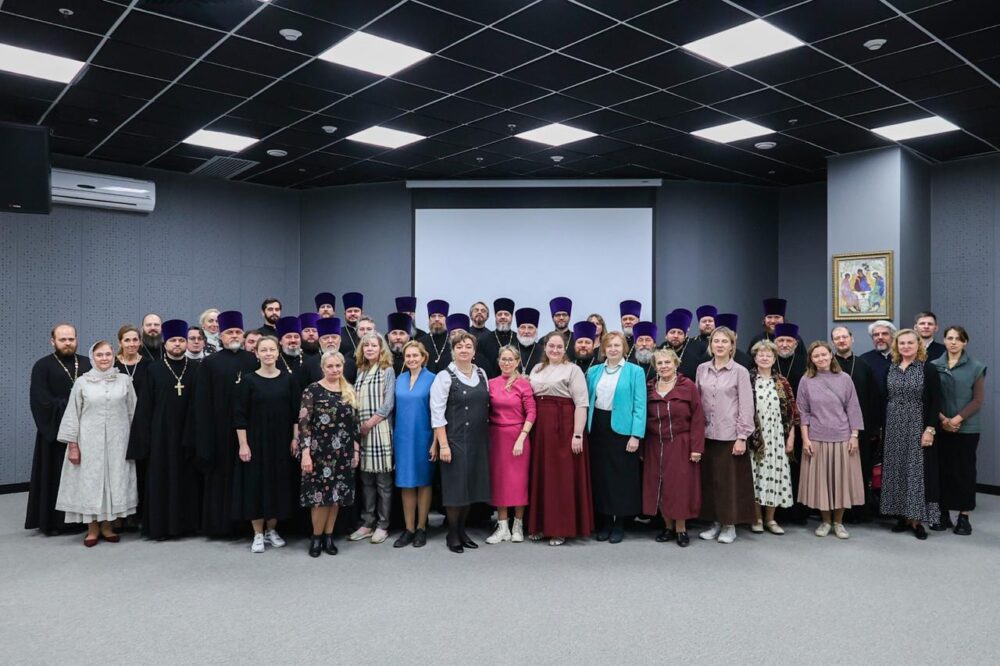 В Северо-Западном викариатстве обсудили взаимодействие приходов и образовательных организаций