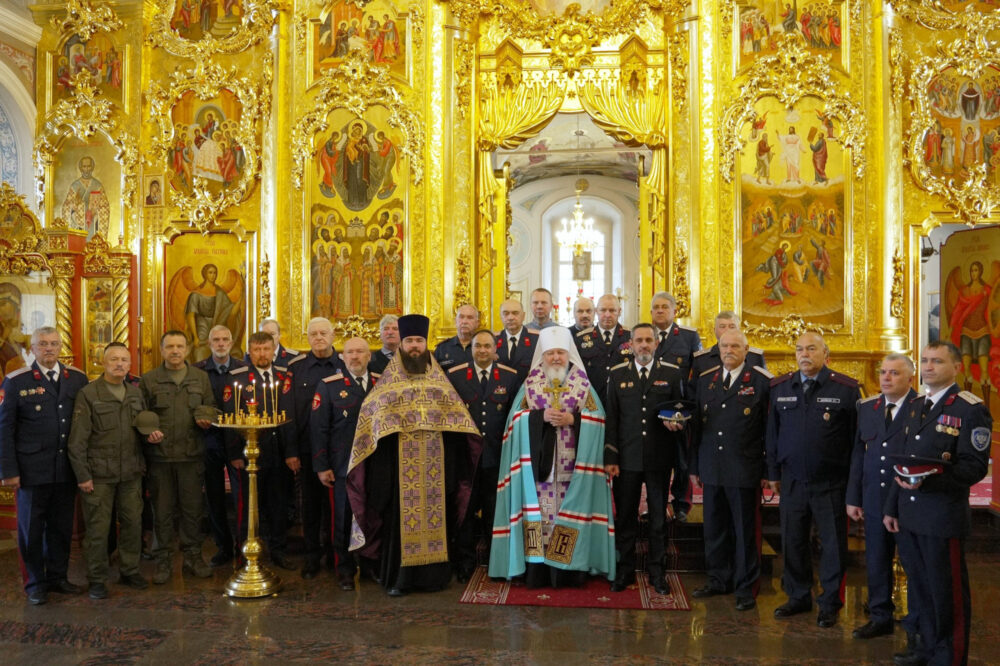 Митрополит Кирилл благословил Совет атаманов Центрального казачьего войска