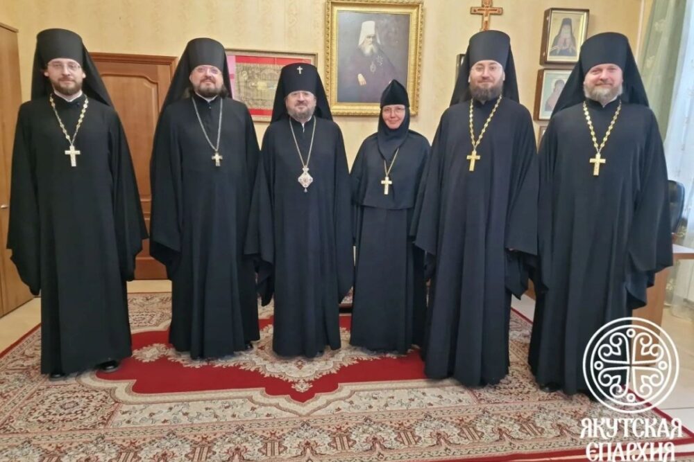 Аккредитационная комиссия проверила курсы базовой подготовки для монашествующих Якутской епархии
