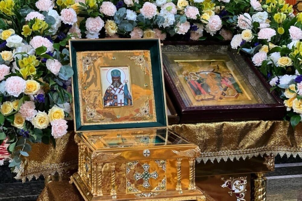 В Троице-Сергиевой лавре завершился двухлетний крестный ход с мощами святителя Иннокентия