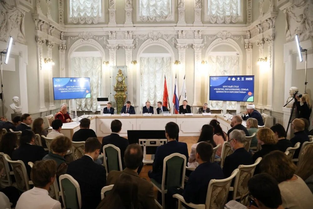 Ректор СПбГУ предложил закрепить правовой статус семьи