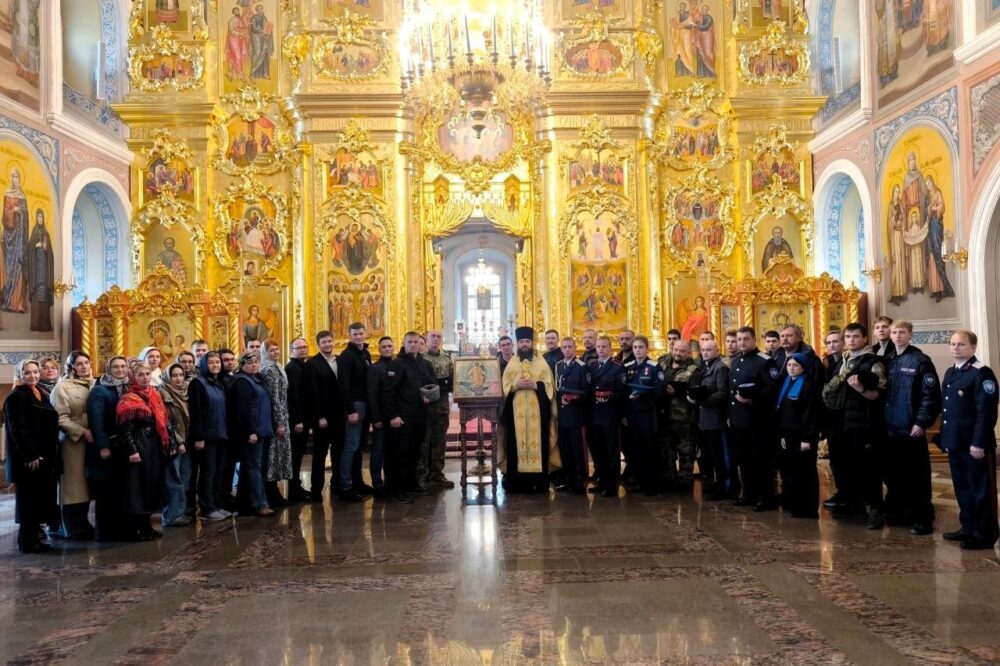 Иерей Тимофей Чайкин благословил участников Всероссийского казачьего форума «Казачий кадровый резерв»