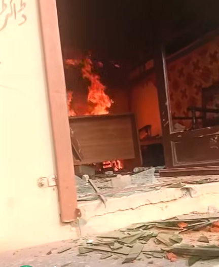 Мусульмане сожгли дом и магазин христианина в Пакистане