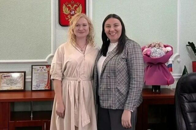 Руководитель Центра помощи Патриаршей гуманитарной миссии в Скадовске встретилась с главой администрации Новотроицкого района Херсонской области